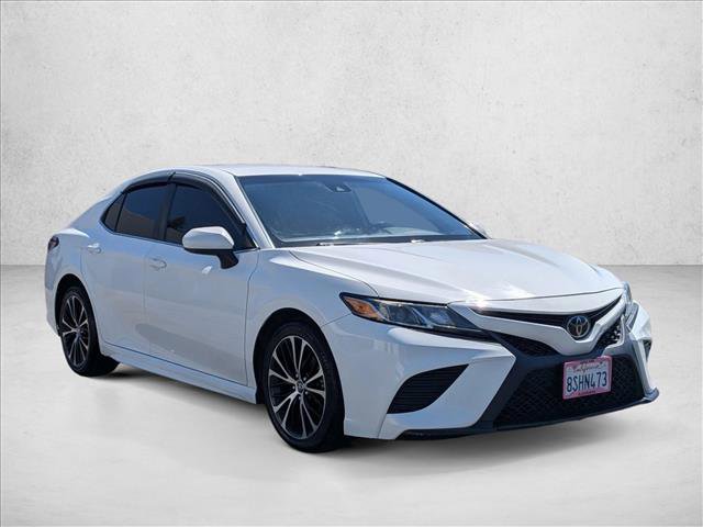 Used 2019 Toyota Camry SE video 3