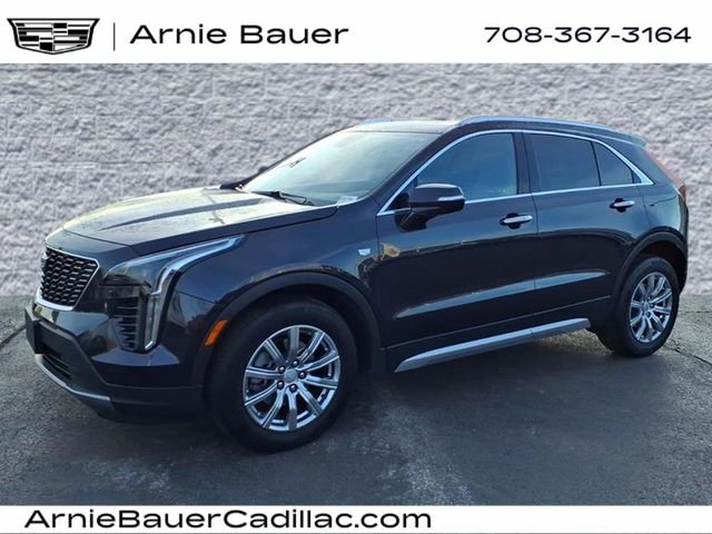 Used 2023 Cadillac XT4 Premium Luxury w/ Cold Weather Package image 11