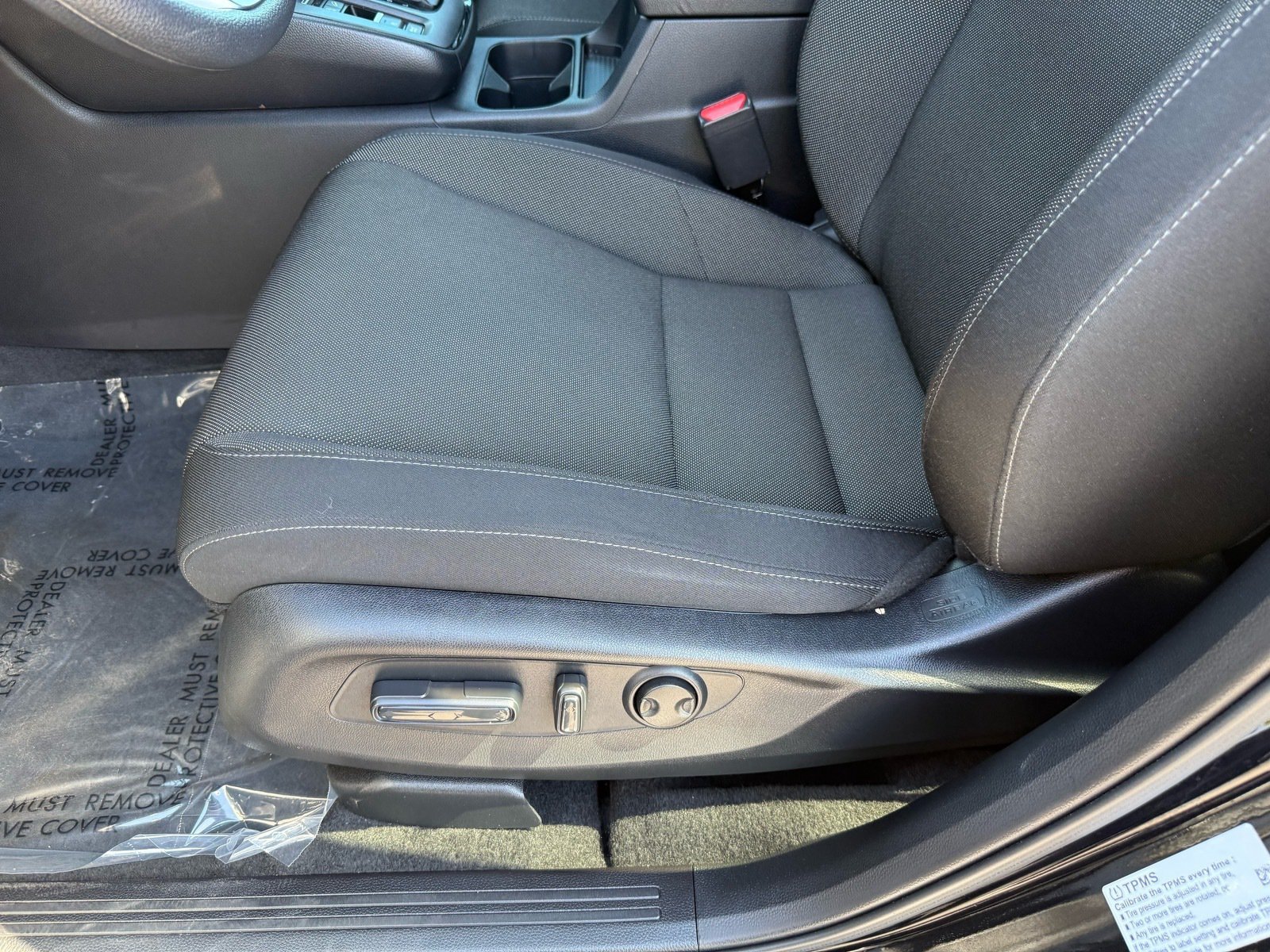 Used 2025 Honda CR-V EX image 14