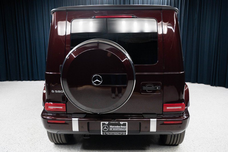 New 2027 Mercedes-Benz G 580 e image 6