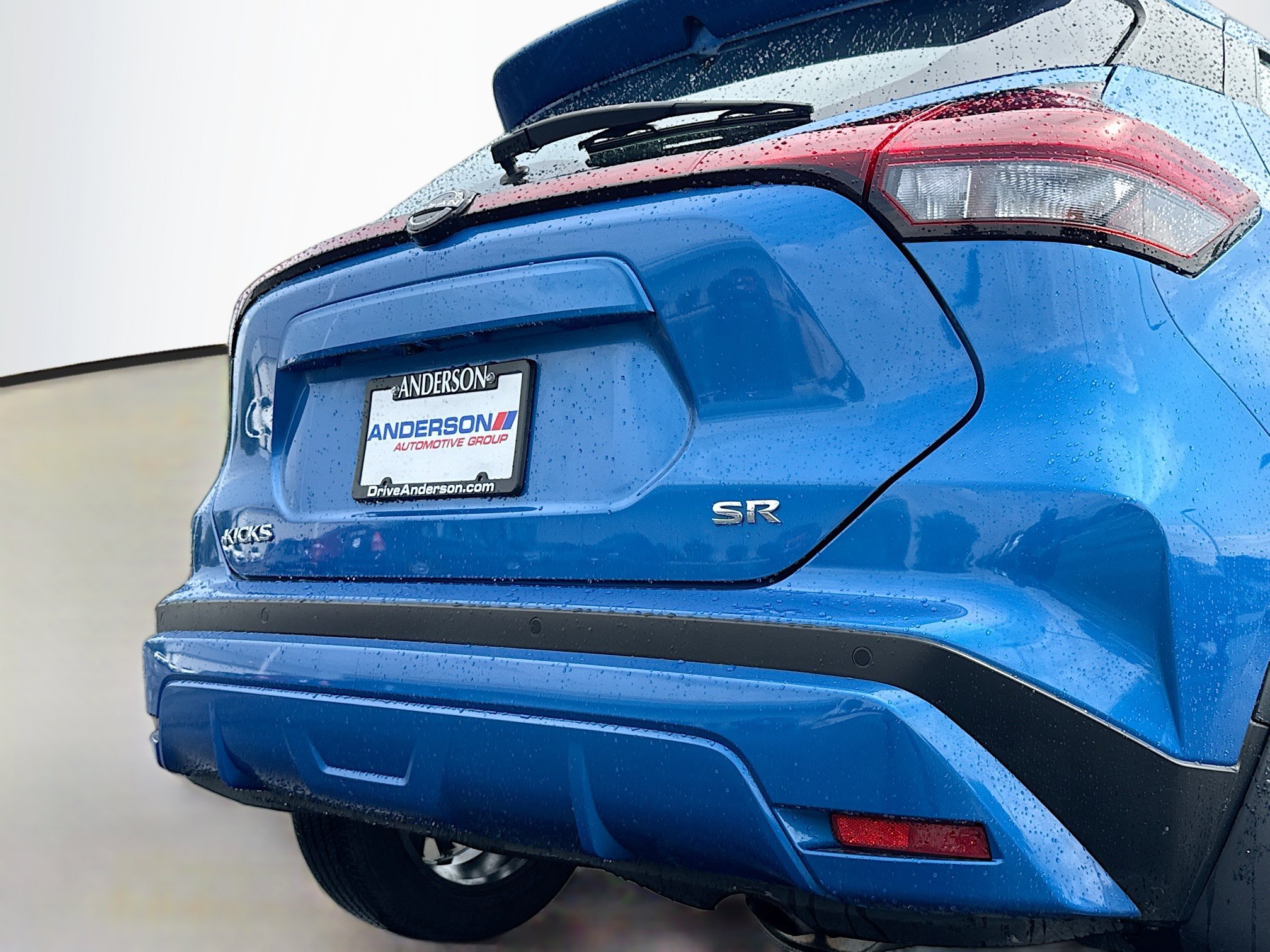 Used 2024 Nissan Kicks SR FWD image 6