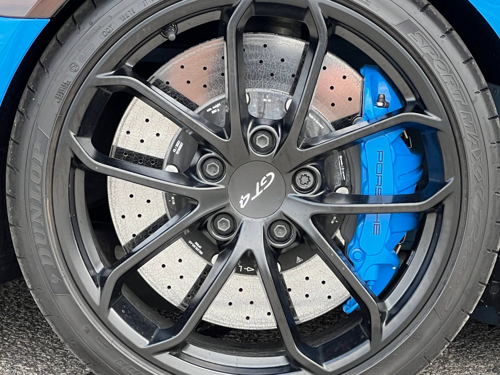 Certified 2023 Porsche 718 Cayman GT4 RWD image 16