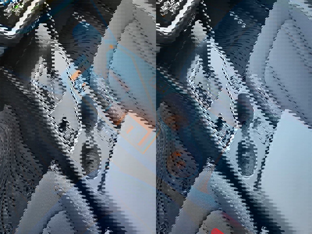 Certified 2025 Subaru Crosstrek 2.0i Premium image 24