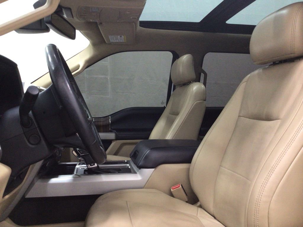 Used 2017 Ford F150 Lariat w/ Equipment Group 502A Luxury image 11