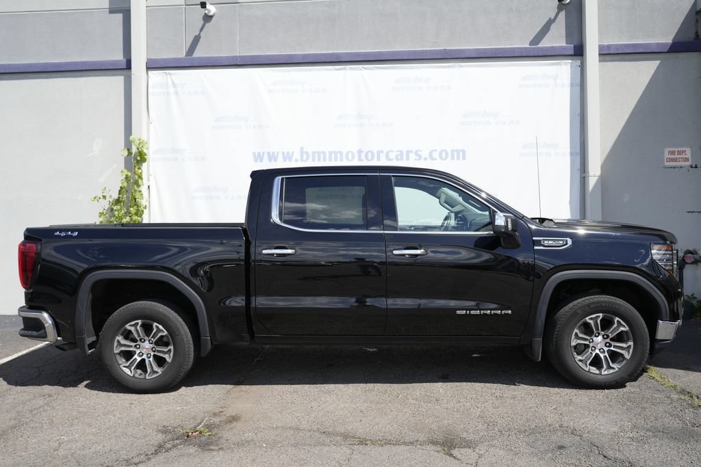 Used 2025 GMC Sierra 1500 SLT AWD/4WD image 7