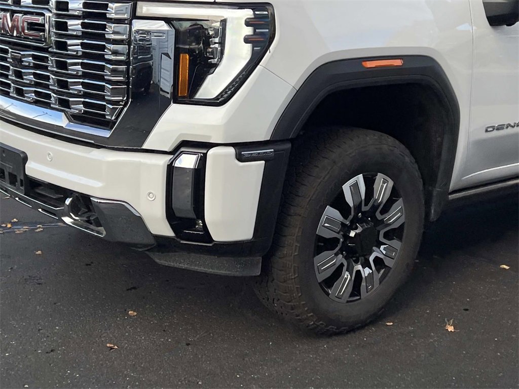 Certified 2025 GMC Sierra 2500 Denali w/ Denali Reserve Package image 8