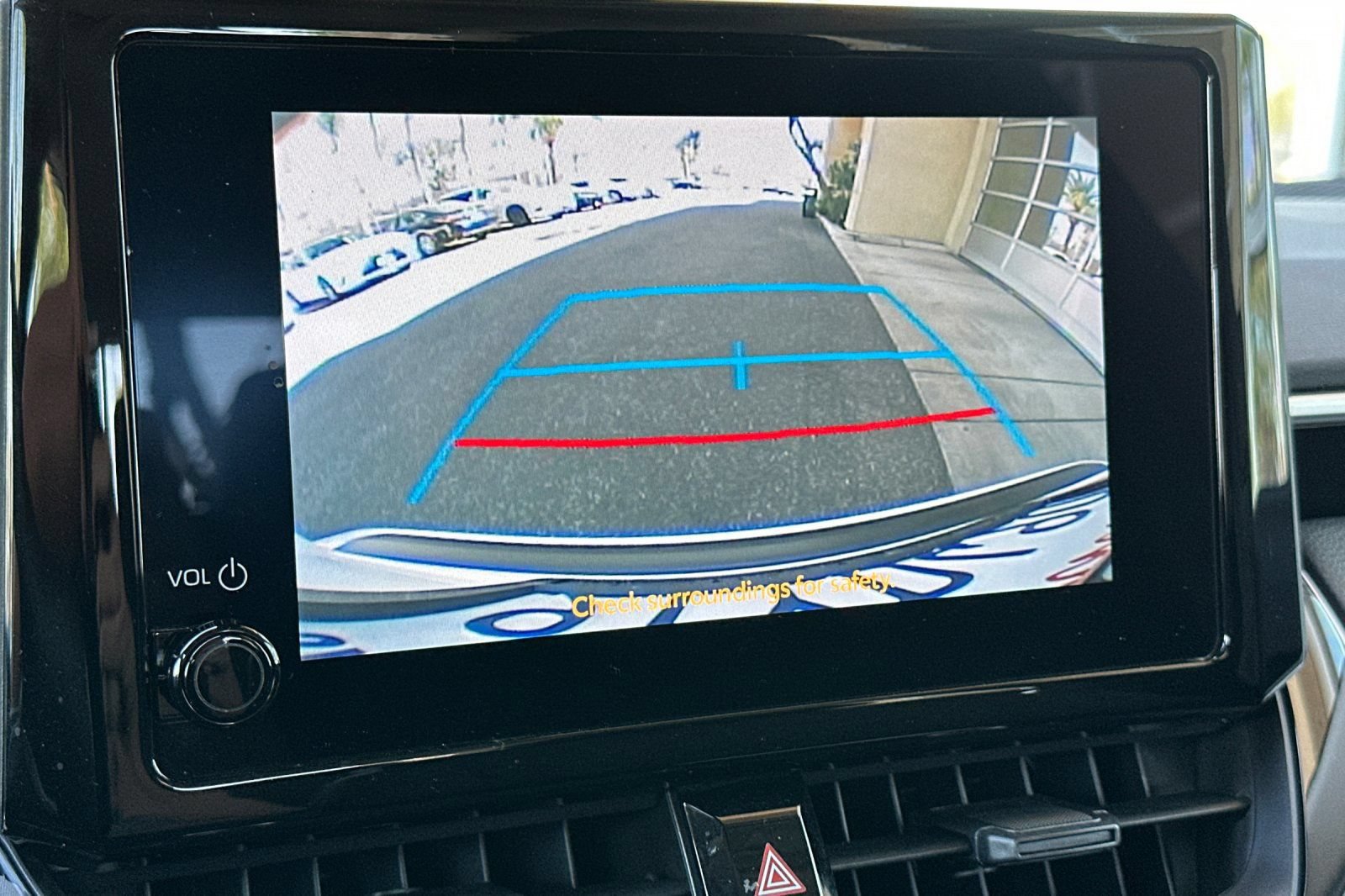 Used 2025 Toyota Corolla LE FWD image 18