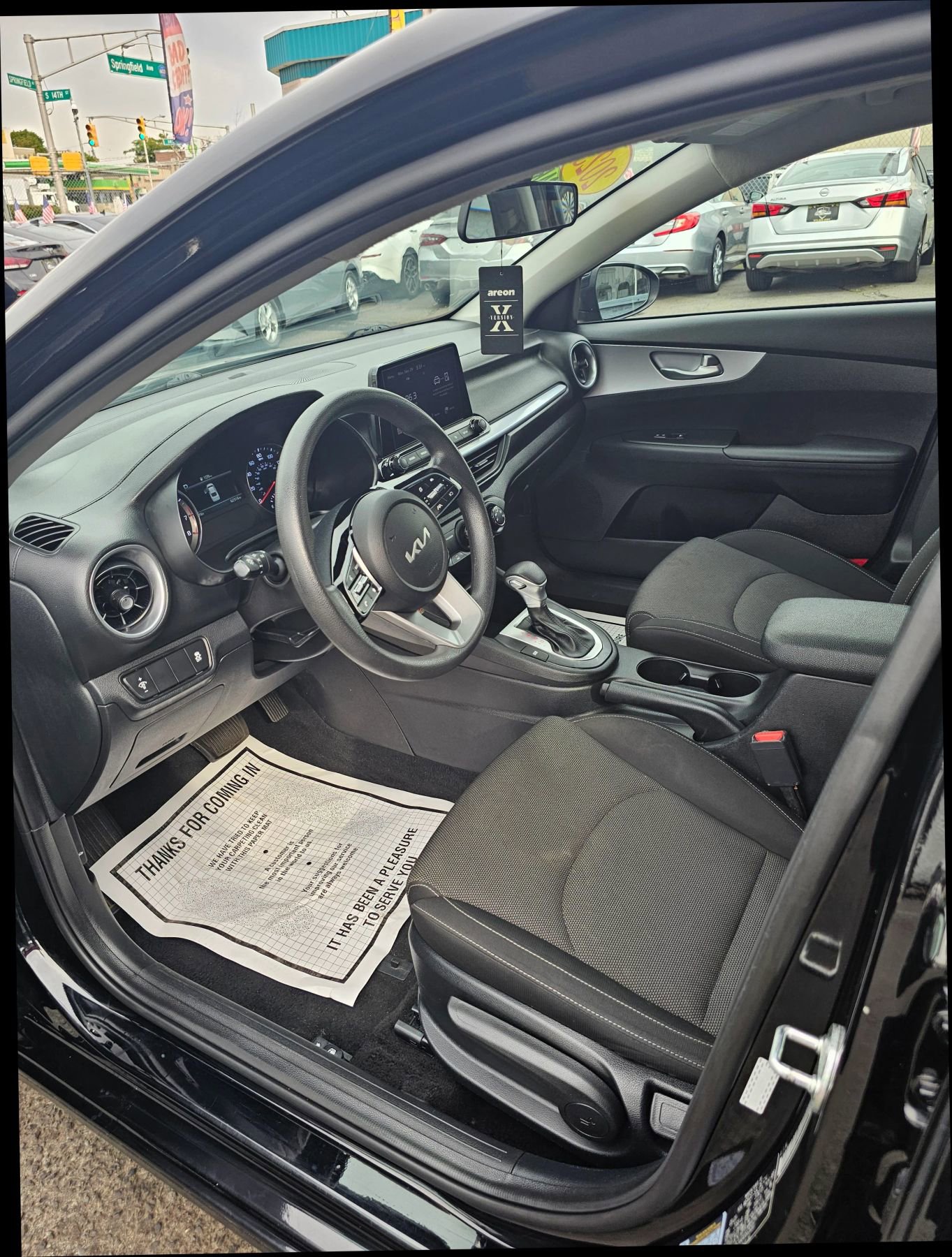 Used 2023 Kia Forte LXS image 7