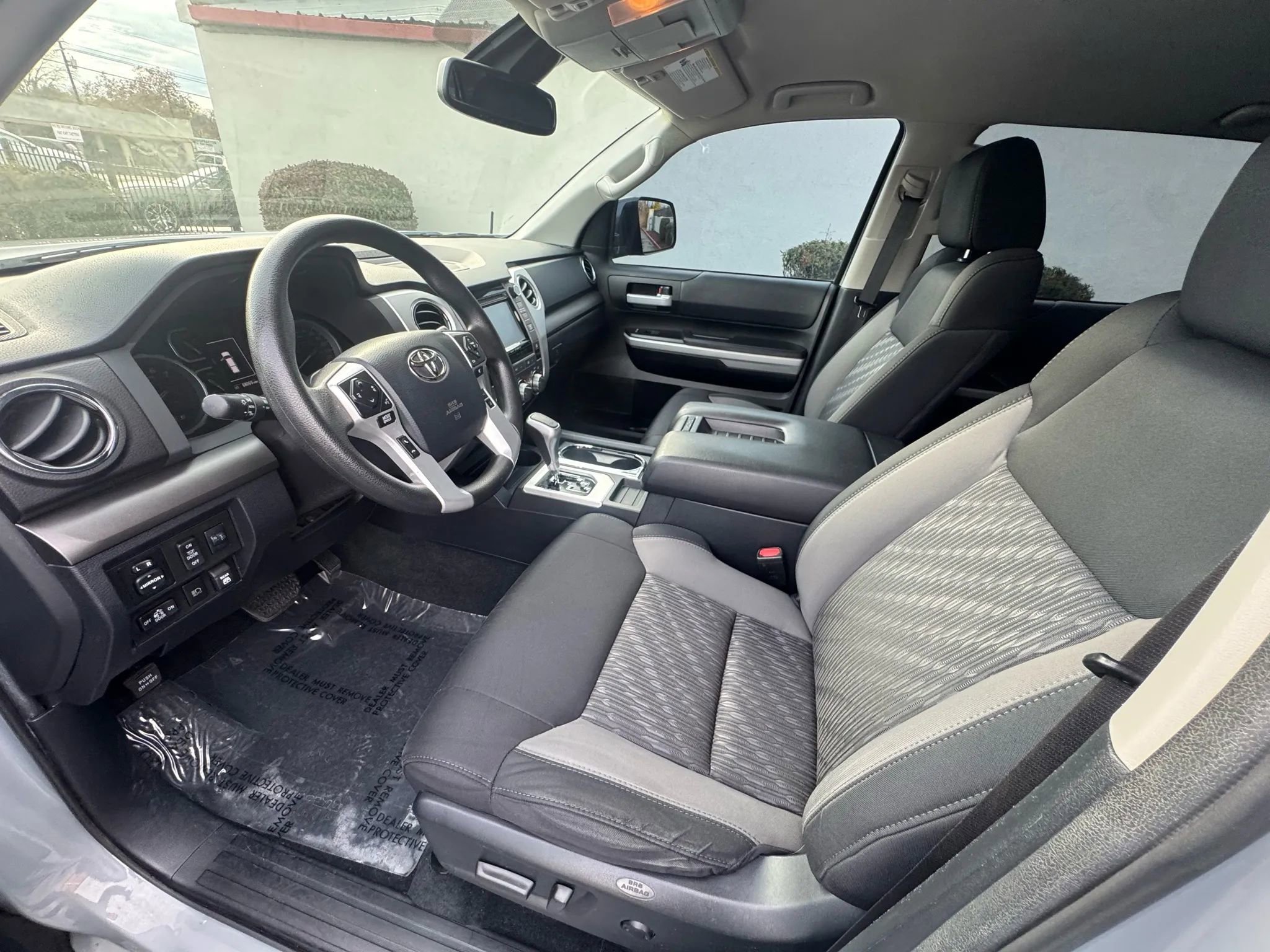 Used 2019 Toyota Tundra SR5 w/ TRD Off Road Package image 10