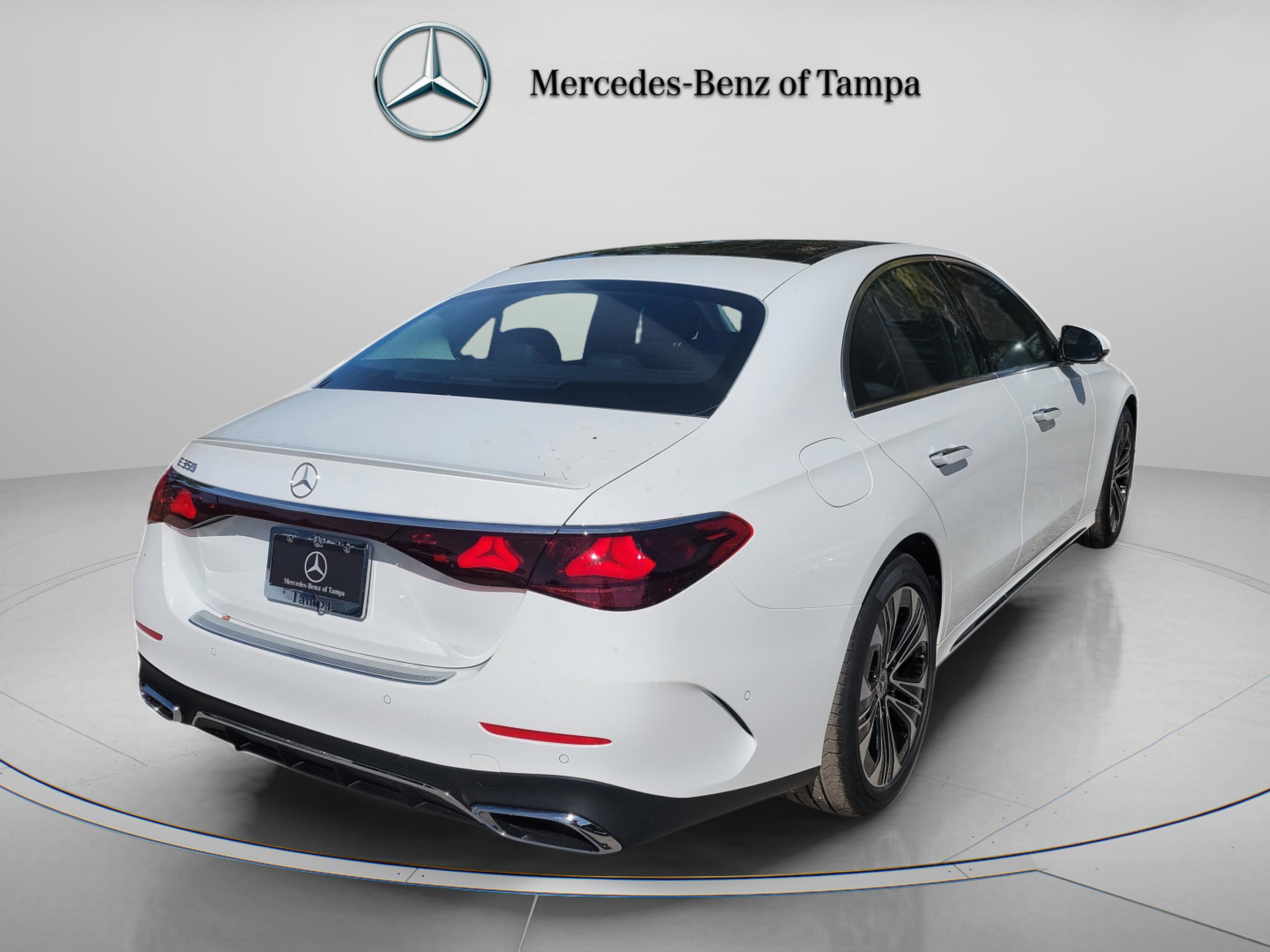 New 2026 Mercedes-Benz E 350 Sedan image 3