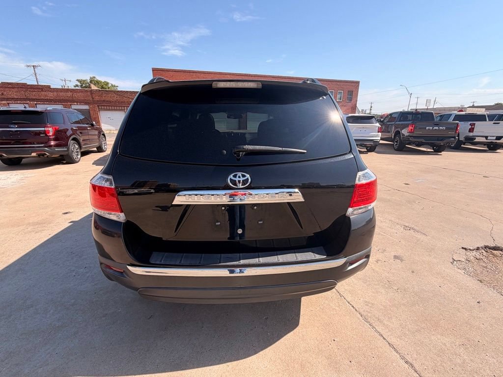 Used 2012 Toyota Highlander Limited FWD image 4