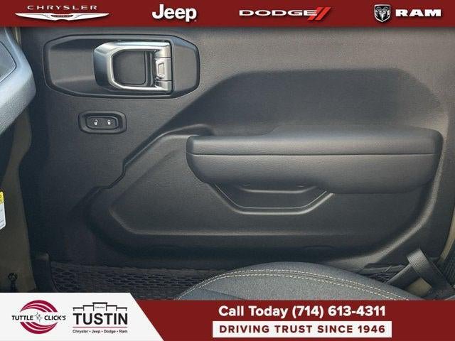 New 2025 Jeep Wrangler Unlimited Sport S 4xe w/ Technology Group AWD/4WD image 49