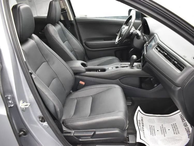 Used 2020 Honda HR-V EX-L image 16