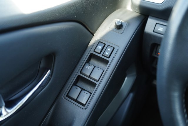 Used 2023 Nissan Frontier SV w/ SV Convenience Package AWD/4WD image 21