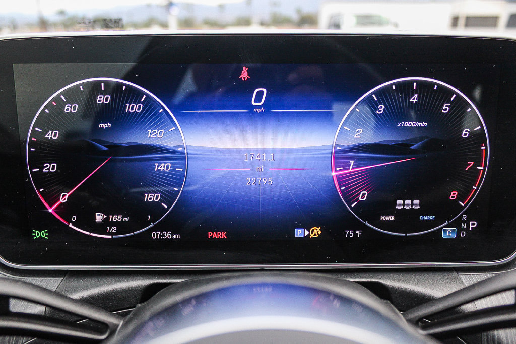 Used 2025 Mercedes-Benz C 300 4MATIC Sedan image 21