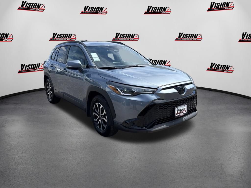 Used 2024 Toyota Corolla Cross AWD Hybrid image 7