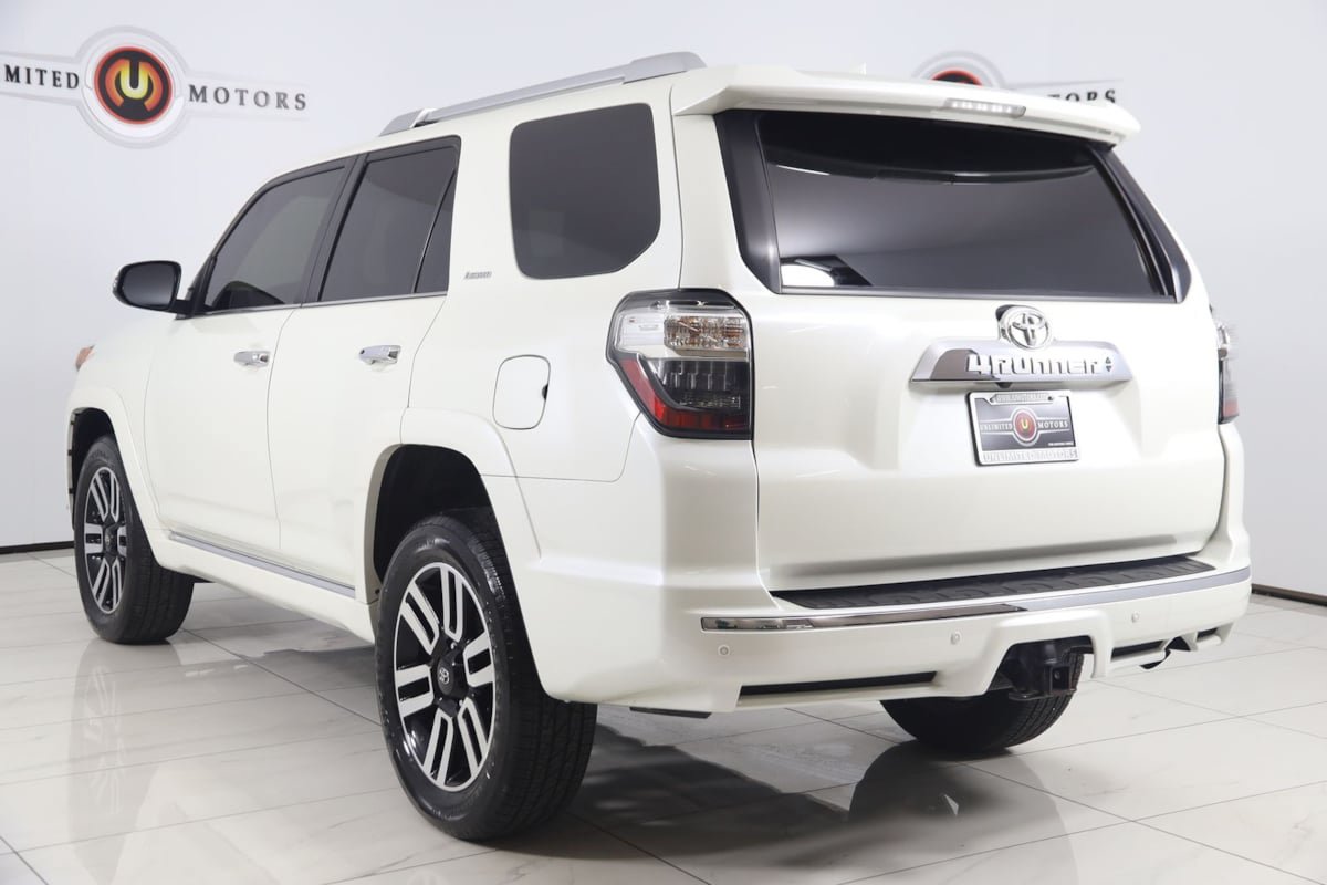 Used 2023 Toyota 4Runner Limited AWD/4WD image 4