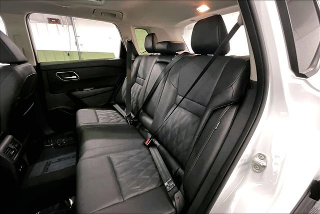 New 2025 Nissan Rogue Platinum image 11