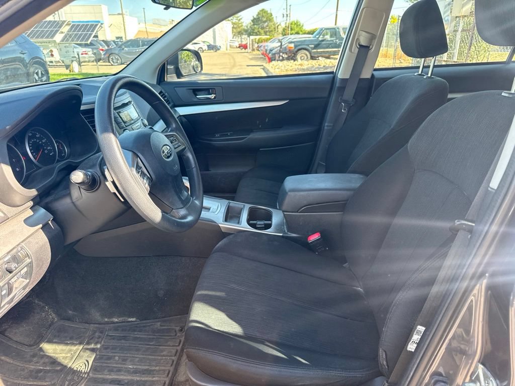 Used 2014 Subaru Outback 2.5i w/ Alloy Wheel Package AWD/4WD image 17