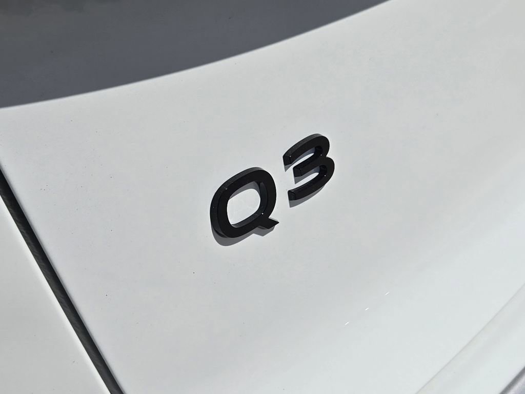 New 2026 Audi Q3 quattro 2.0T image 15
