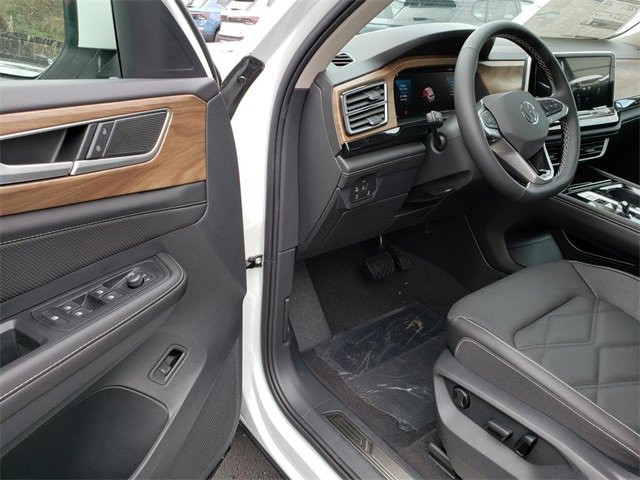 New 2026 Volkswagen Atlas SE image 6