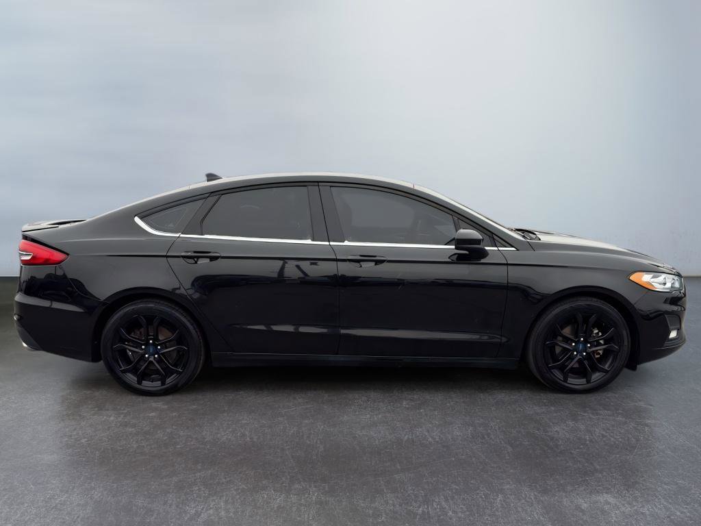 Used 2019 Ford Fusion SE w/ Equipment Group 151A image 6