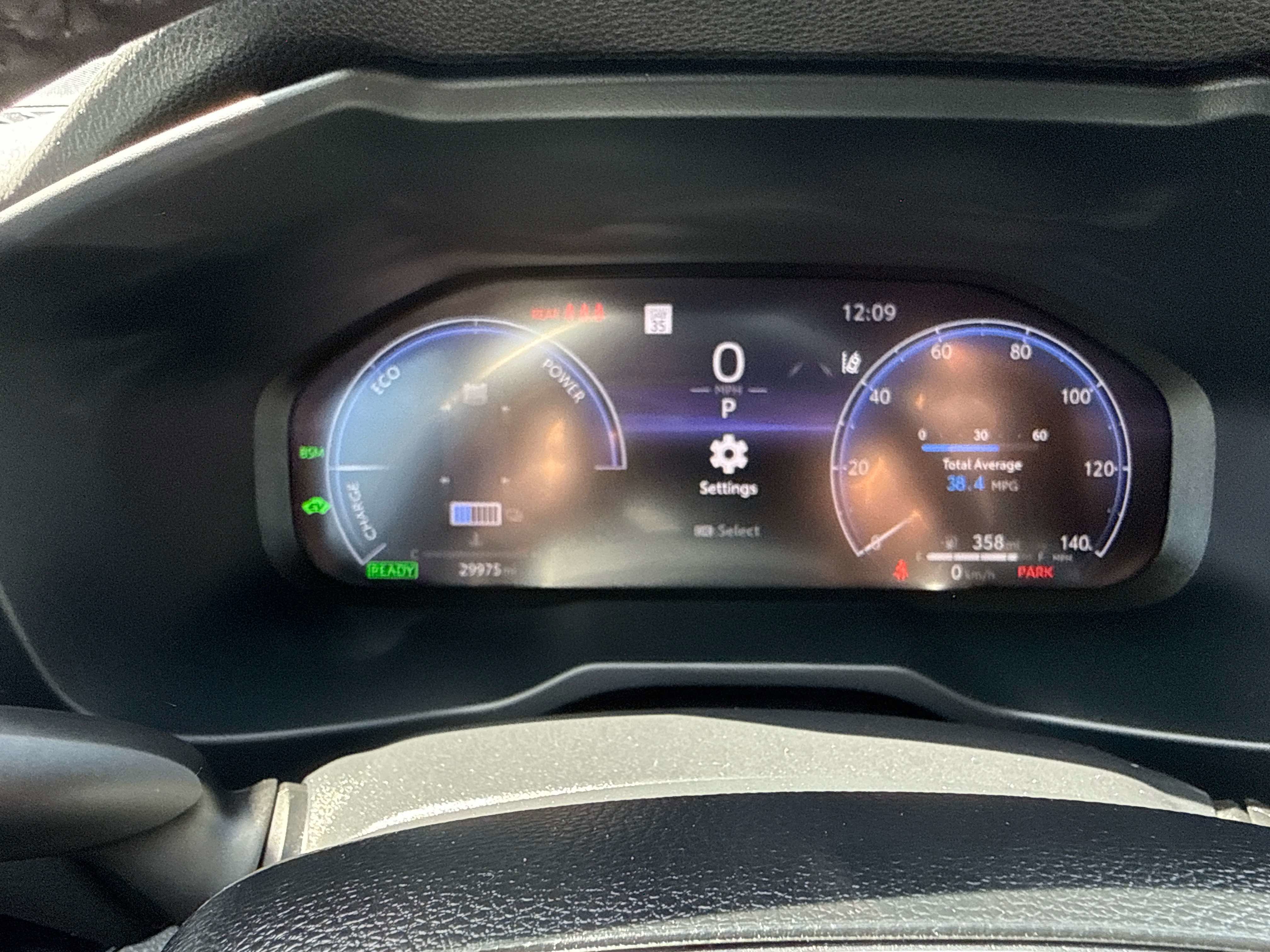 Used 2023 Toyota RAV4 XSE AWD/4WD image 23