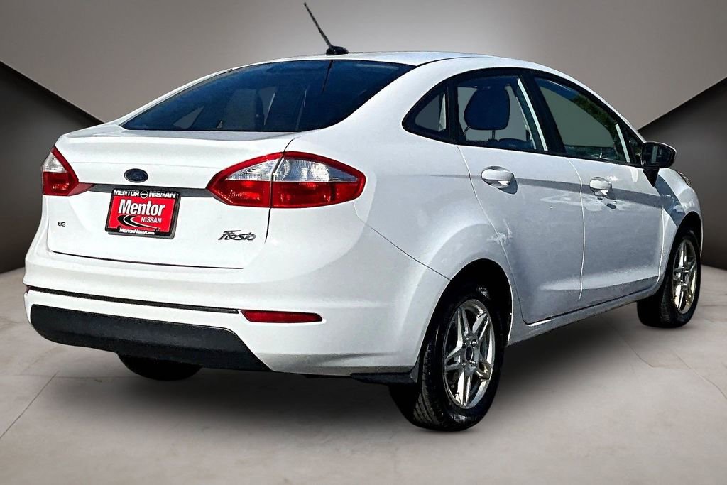 Used 2017 Ford Fiesta SE FWD image 6