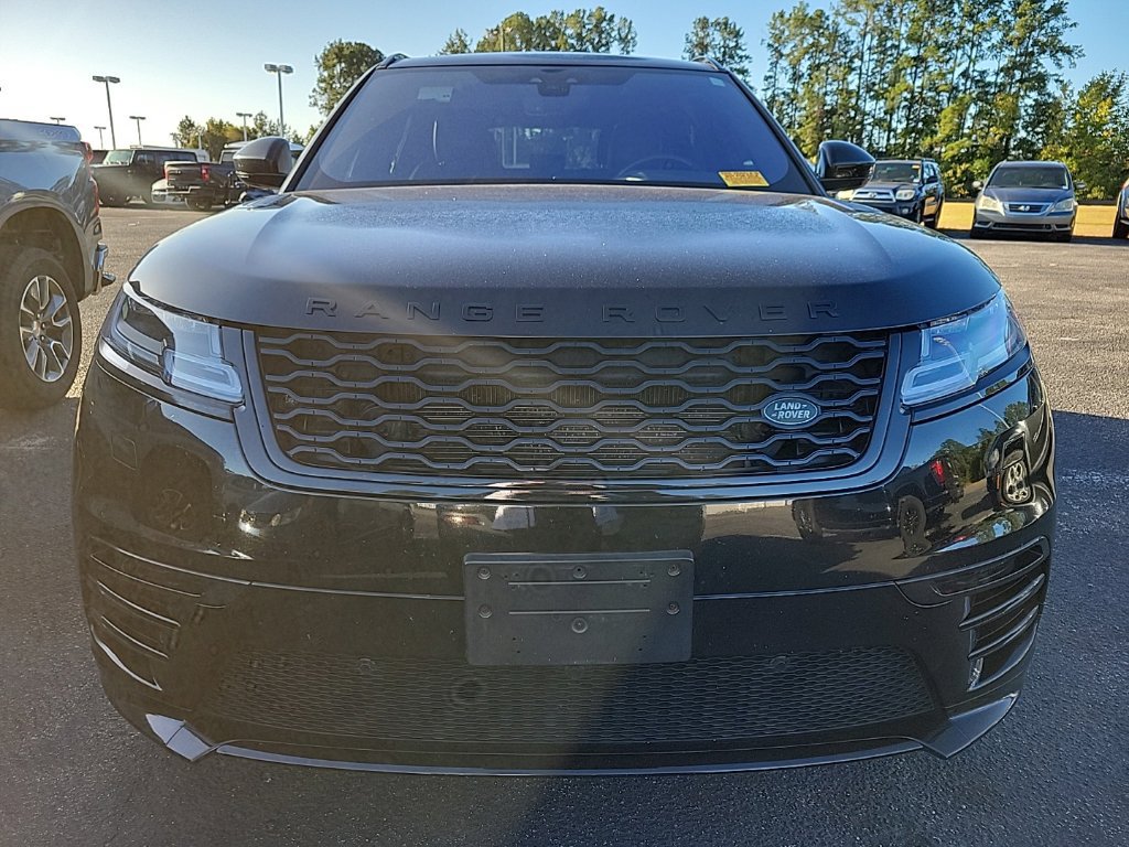 Used 2018 Land Rover Range Rover Velar R-Dynamic SE AWD/4WD image 2