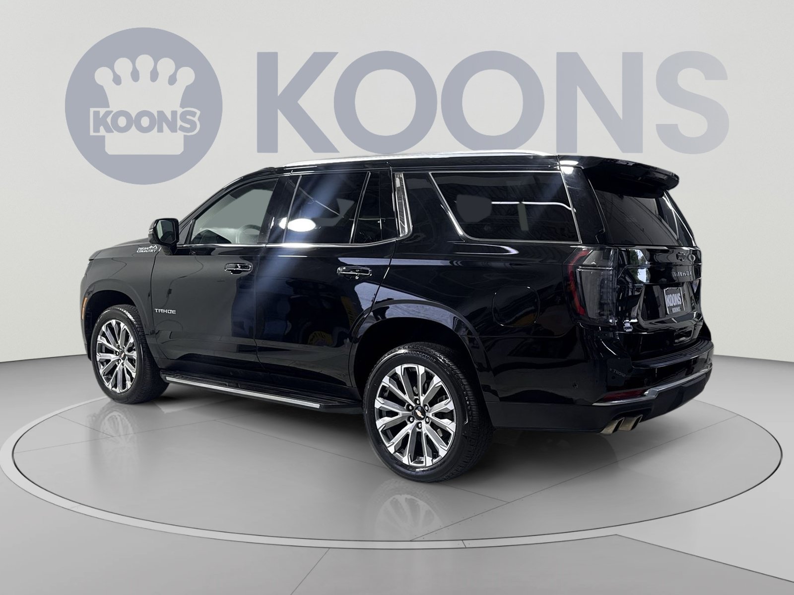 Used 2025 Chevrolet Tahoe High Country w/ Sun And Tow Package AWD/4WD image 8
