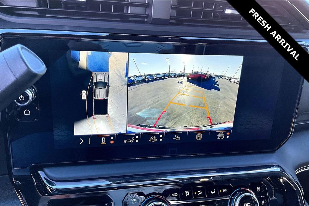 Used 2024 GMC Sierra 2500 AT4X image 15