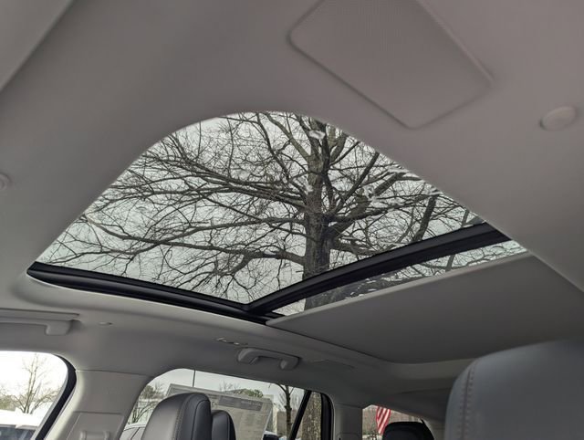 New 2025 Lincoln Aviator Reserve w/ Luxury Package image 17