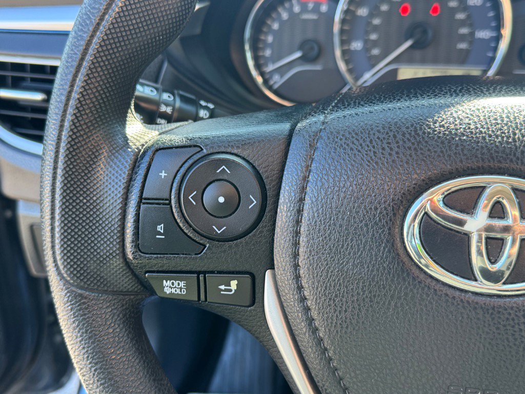 Used 2016 Toyota Corolla LE Premium FWD image 22