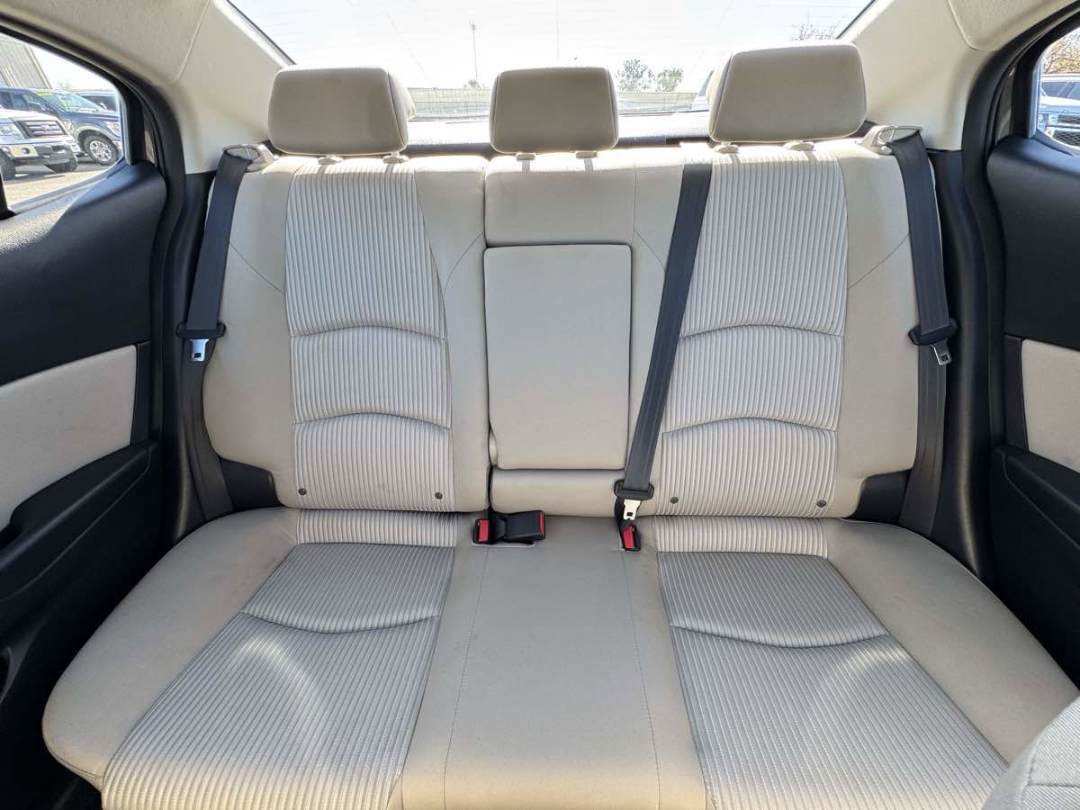 Used 2016 MAZDA MAZDA3 i Touring w/ Popular Equipment Package image 35