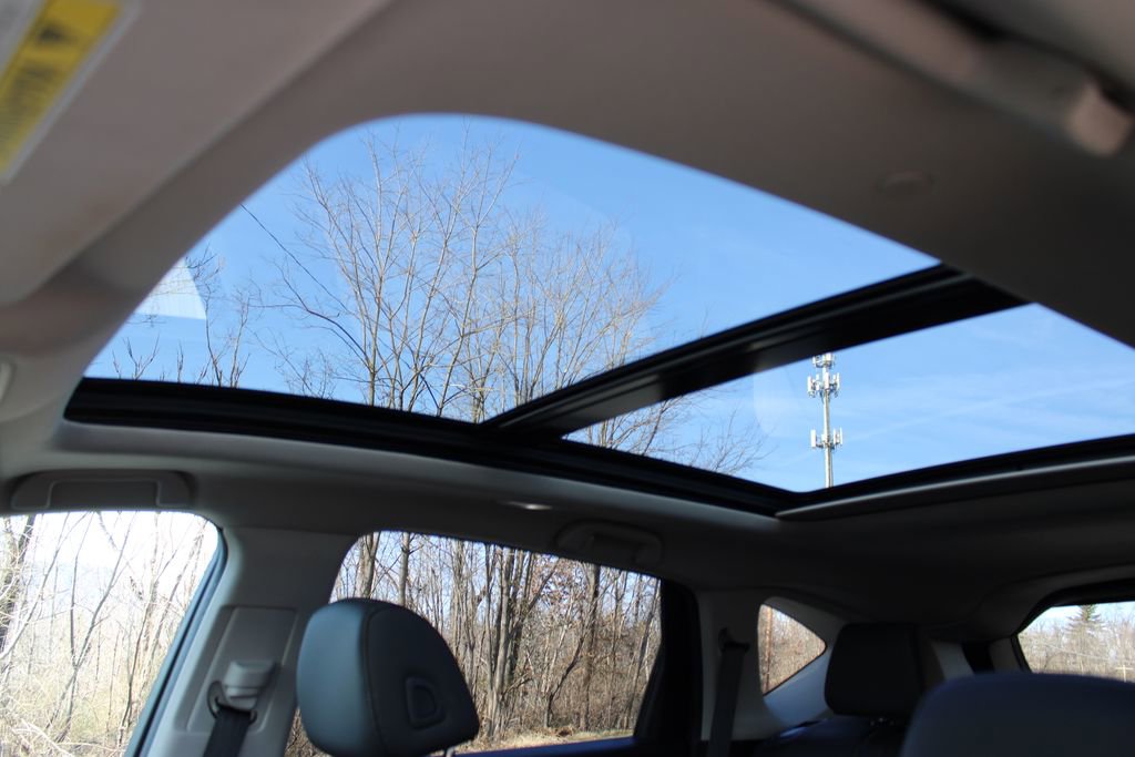 Used 2022 Acura RDX AWD image 18