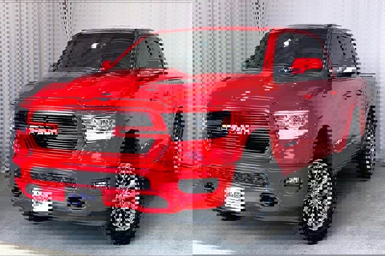 Used 2019 RAM 1500 Laramie w/ Sport Appearance Package image 12