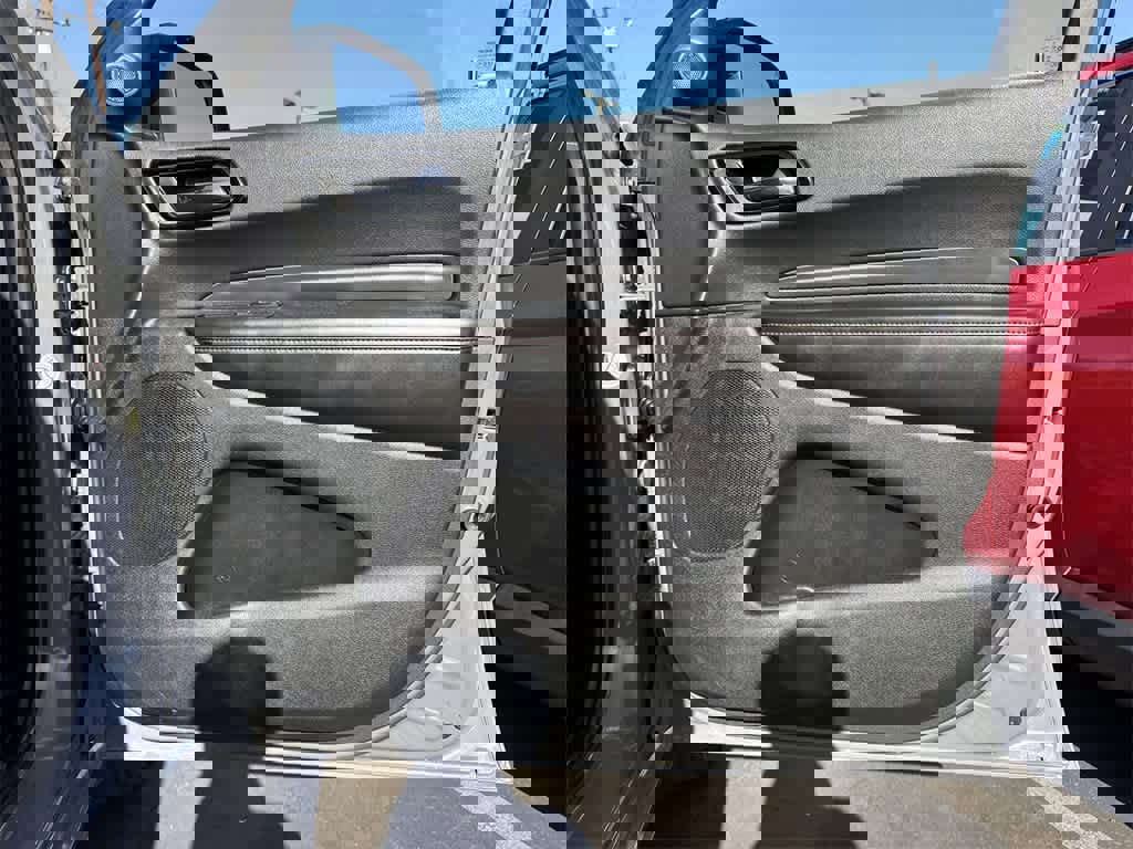 Used 2025 Dodge Durango GT image 40