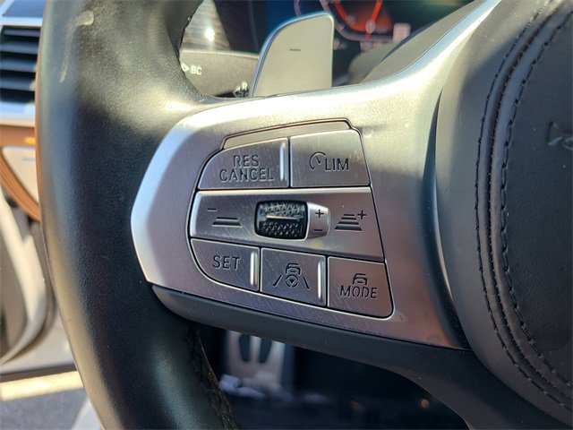 Used 2022 BMW 750i xDrive w/ Luxury Rear Seating Package image 25