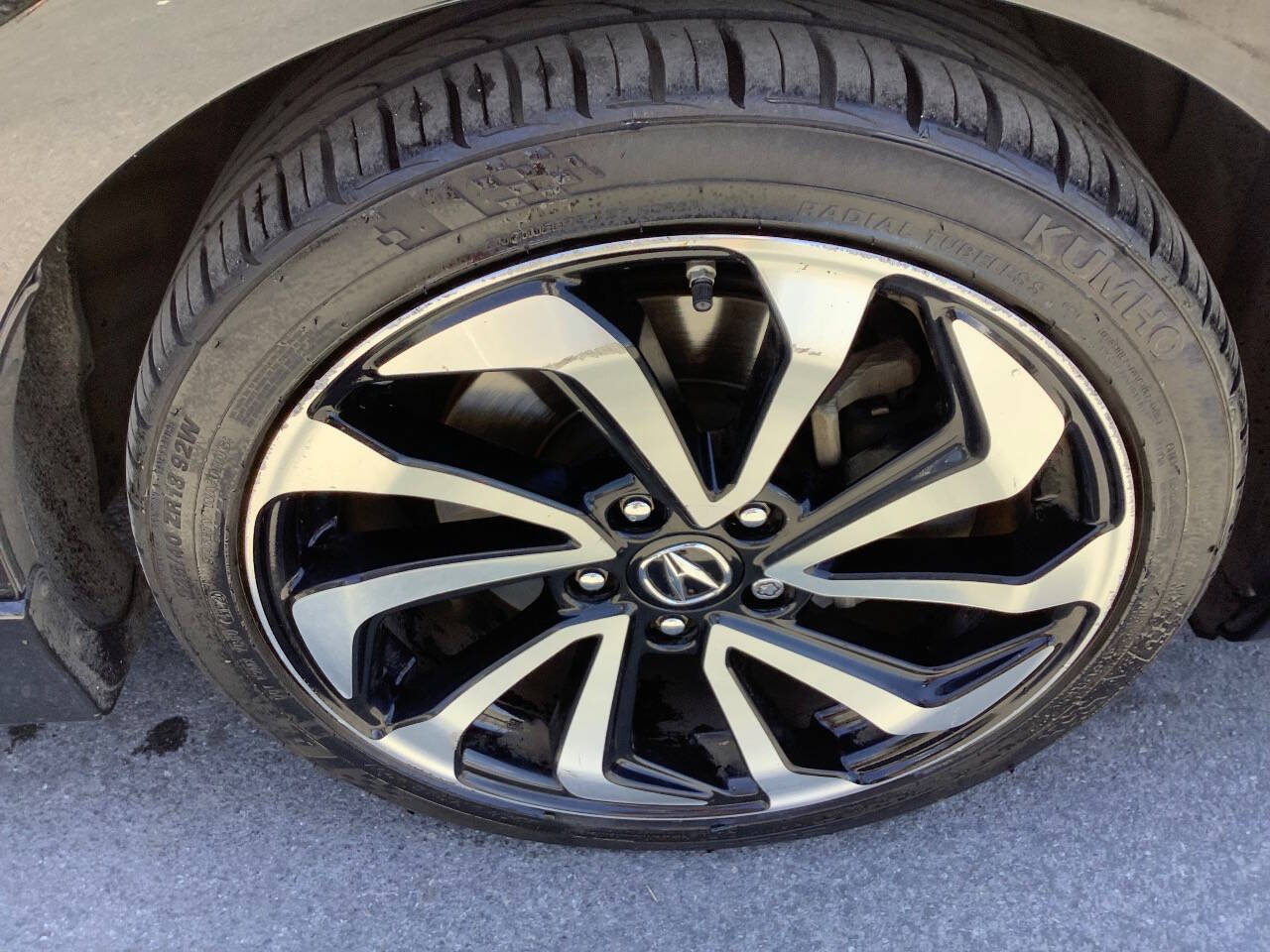 Used 2016 Acura ILX FWD image 25