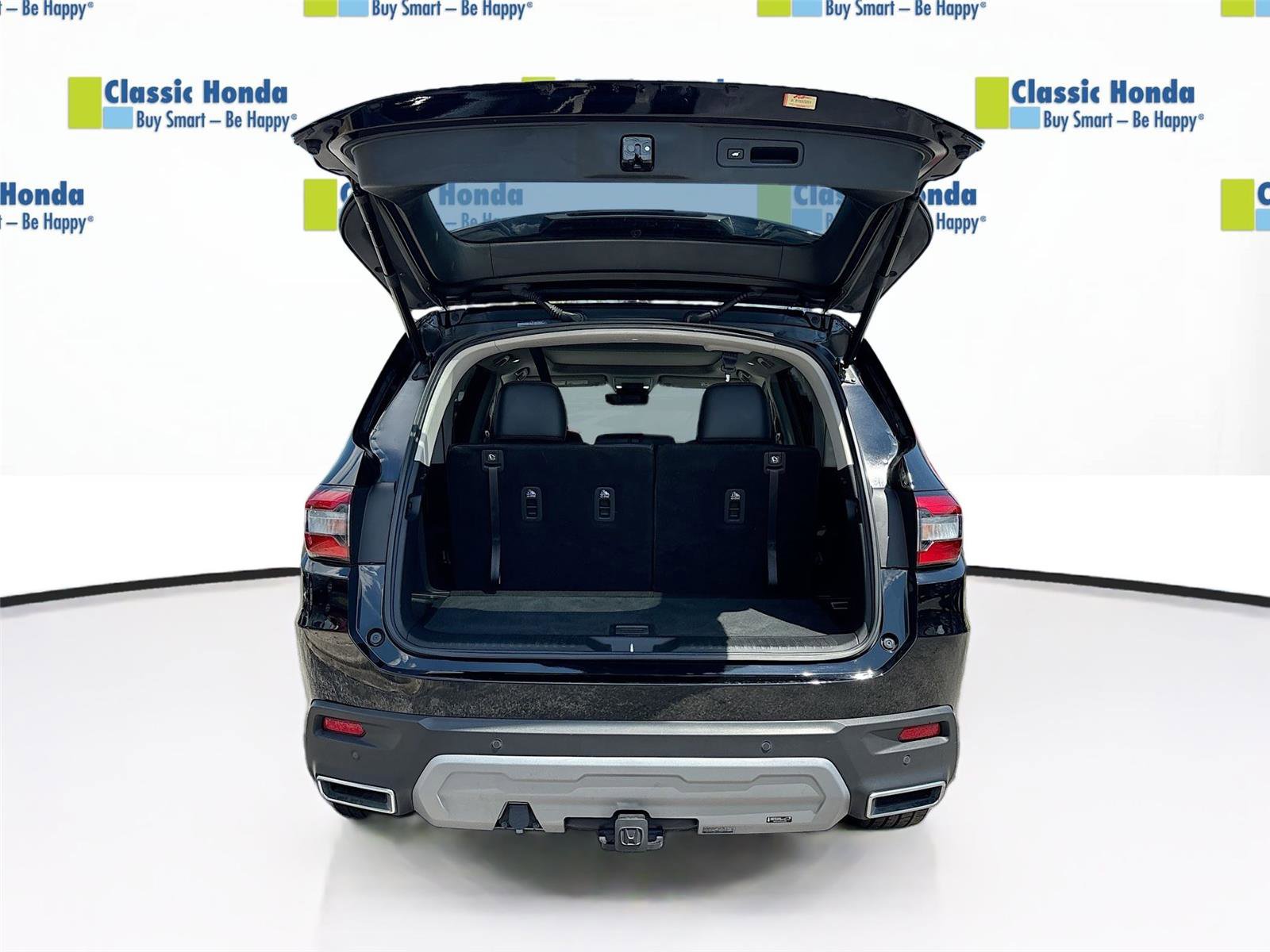 Certified 2024 Honda Pilot Touring image 32
