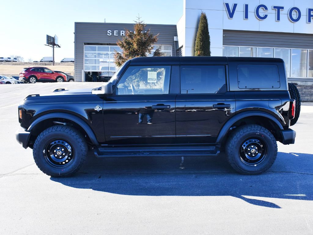 New 2026 Ford Bronco Outer Banks AWD/4WD image 2