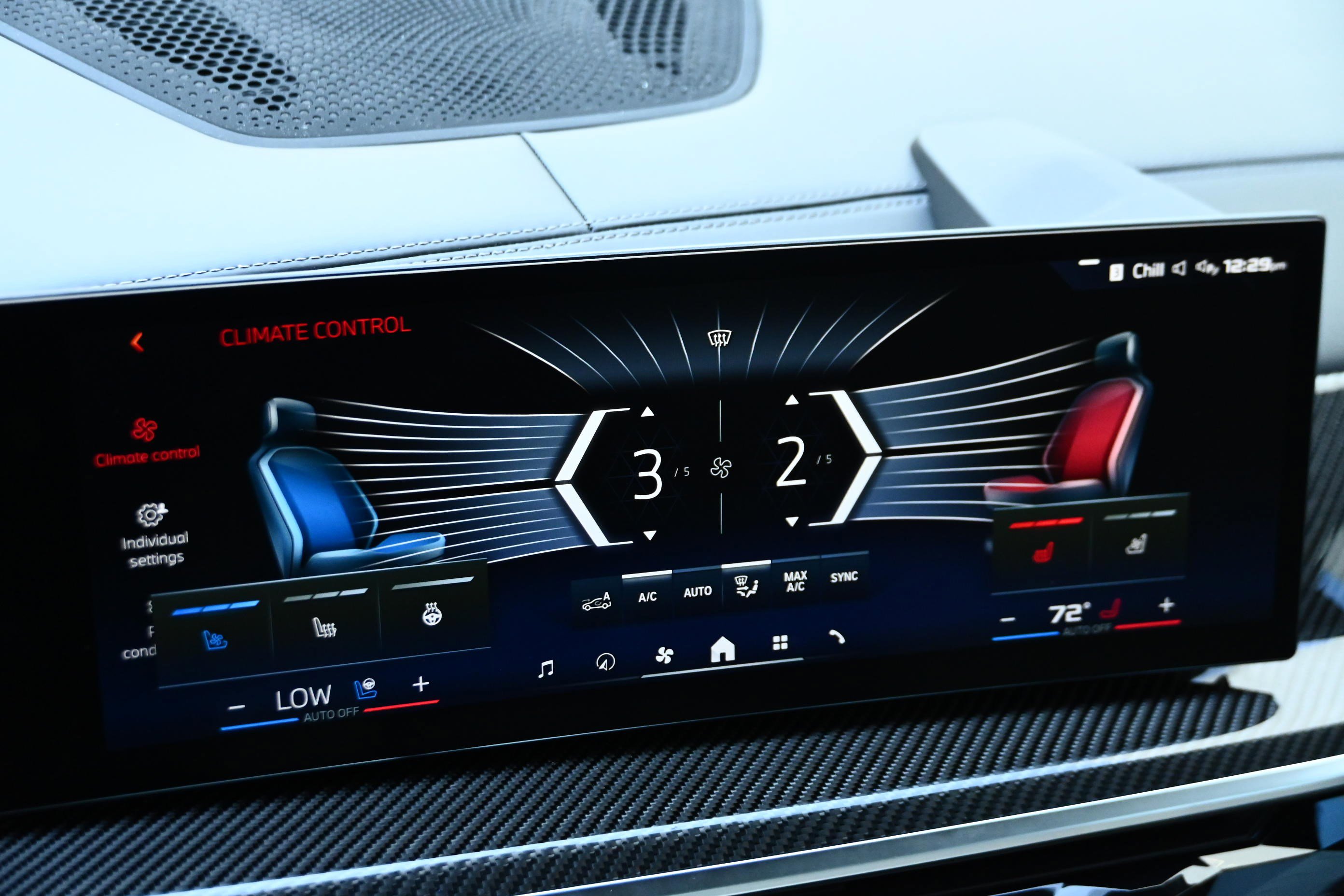 Used 2024 BMW X7 M60i w/ Executive Package image 20