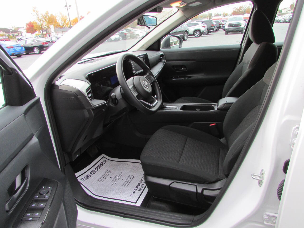 Used 2025 Nissan Kicks S image 6