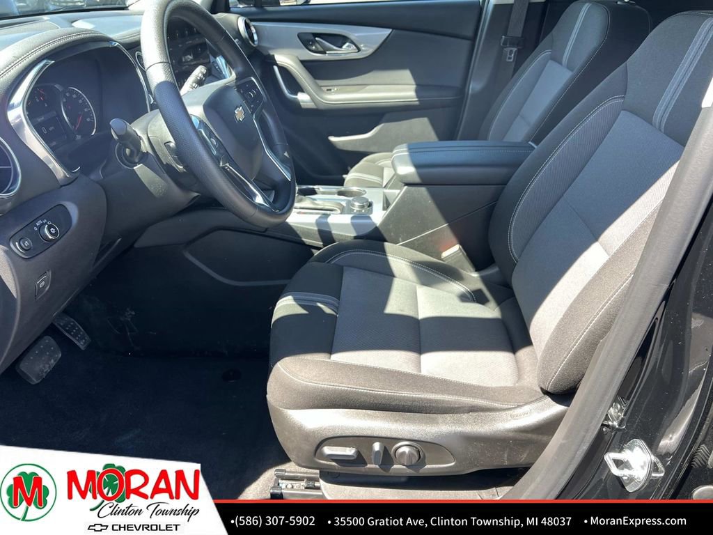 Certified 2024 Chevrolet Blazer LT w/ Convenience Package FWD image 18
