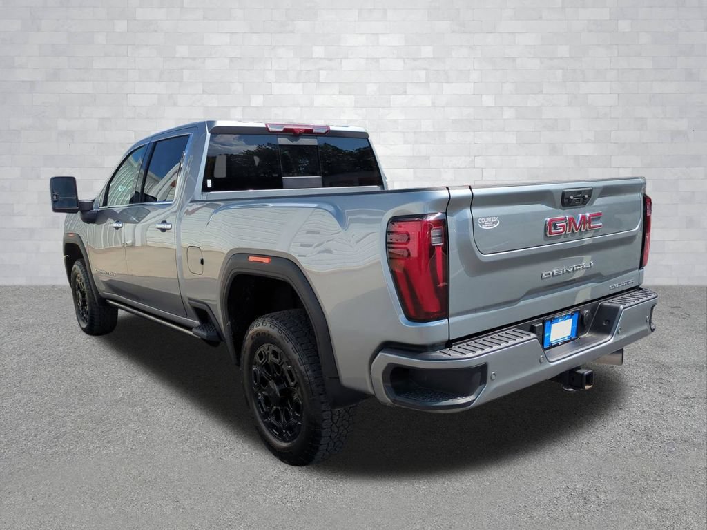 Used 2026 GMC Sierra 2500 Denali w/ Technology Package AWD/4WD image 7