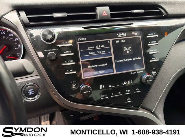 Used 2020 Toyota Camry XSE image 12