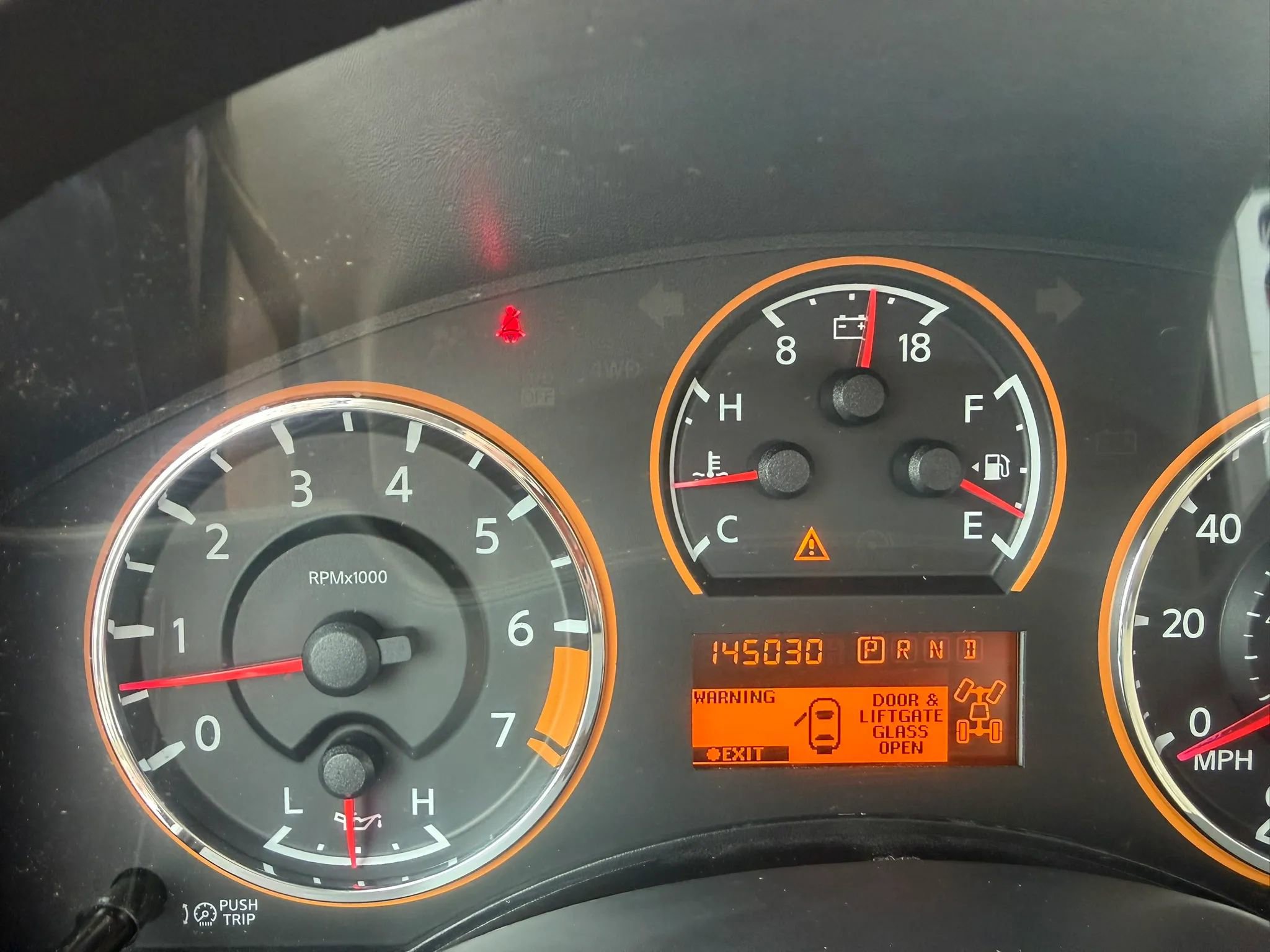 Used 2013 Nissan Armada SL image 36