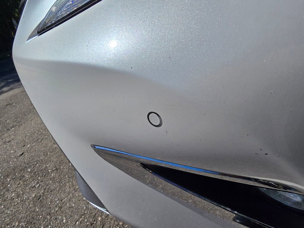 Used 2016 Lexus ES 300h image 17