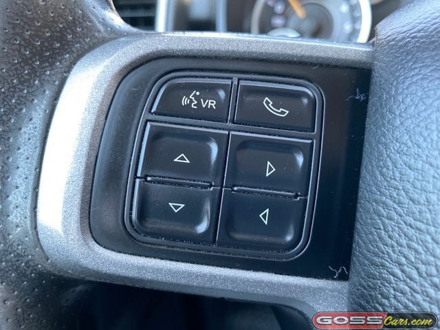 Used 2020 RAM 3500 Tradesman w/ Chrome Appearance Group AWD/4WD image 16
