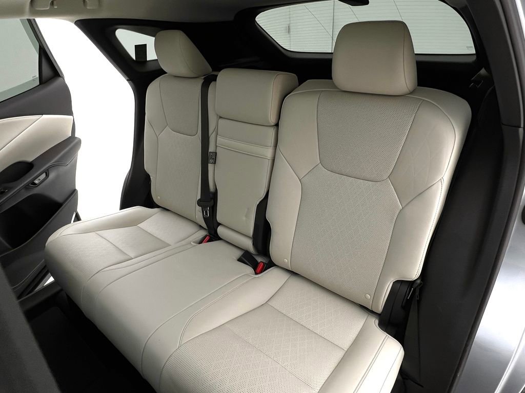 Certified 2023 Lexus RX 350 w/ Accessory Package (2T) image 19